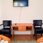 Gradska Kavana Pensión