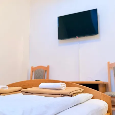 Gradska Kavana Pensjonat 3*