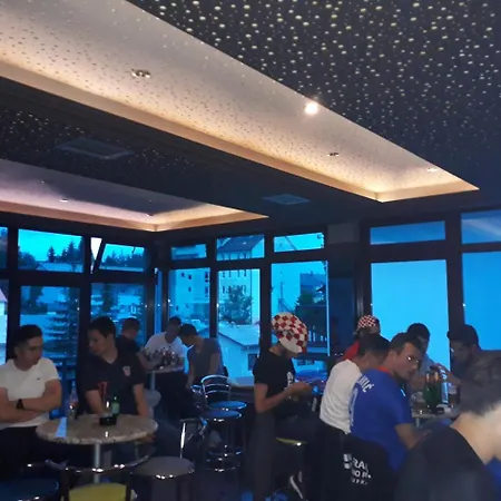 Gradska Kavana Kupres (Canton 10)